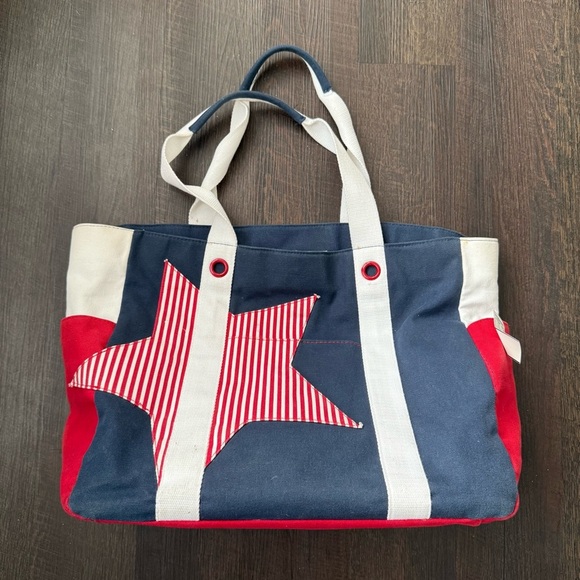 Handbags - Large Red White and Blue Star Canvas Beach Weekend Tote Bag  Large